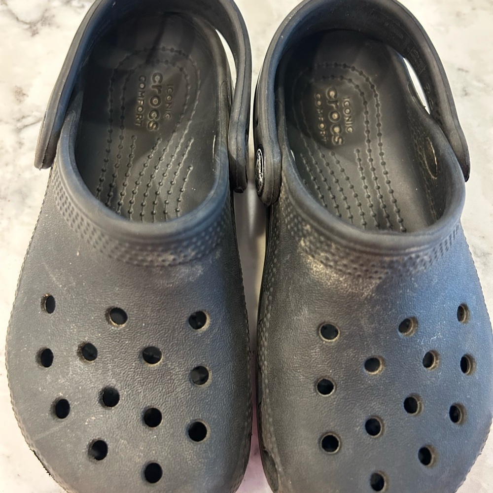 Crocs Kids Black Clogs, size 9